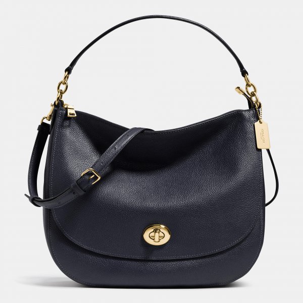 Causual Coach Turnlock Hobo In Pebble Leather | Coach Outlet Canada